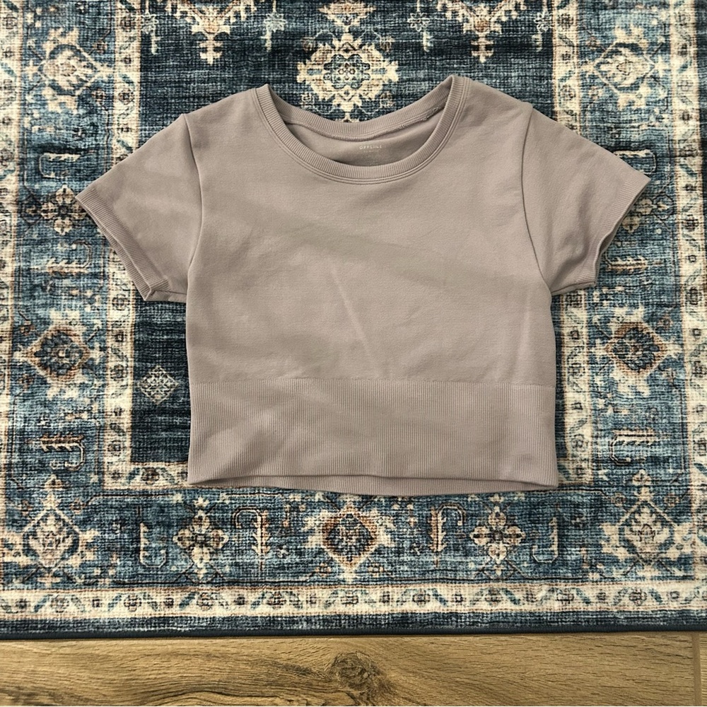 Aeire top like new